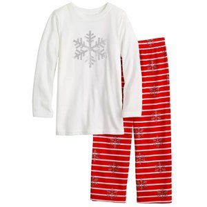 New in Plastic! Snowflake Pajama Set NWT
